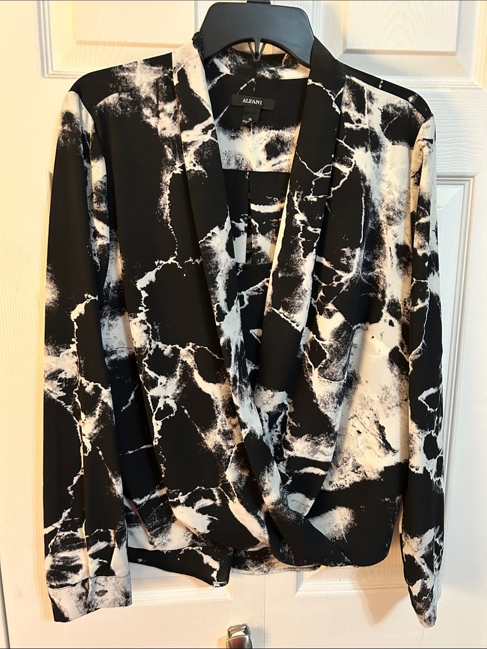 Alfani Black & White Marble-Effect Women's Blazer